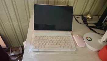 Игровой планшет Lenovo Xiaoxin Pad pro 2025 12.7" Игровой планшет Lenovo Xiaoxin Pad pro 2025 12.7"