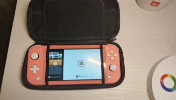 Игровая консоль Nintendo Switch Lite