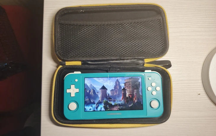 Игровая консоль Anbernic RG505