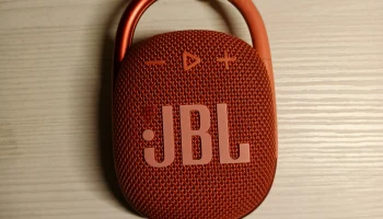 Портативная колонка JBL CLIP 3